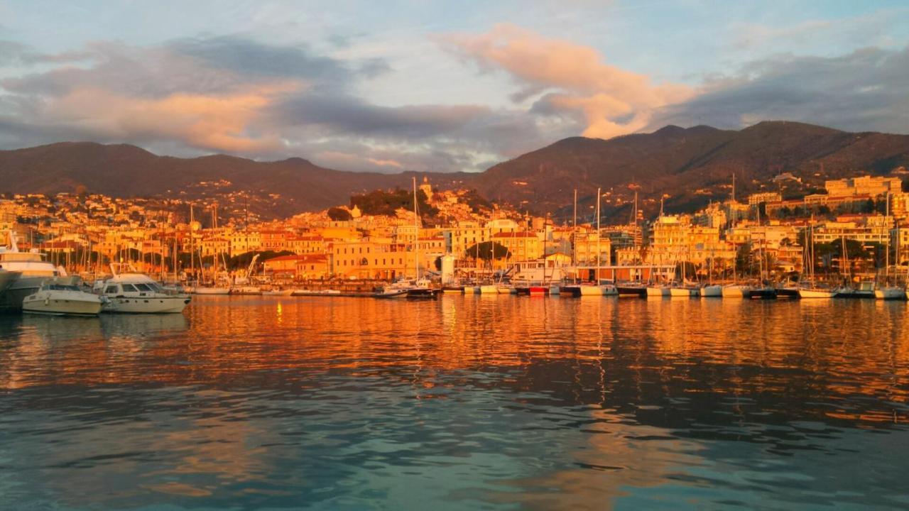 Maison Du Port Vieux Lejlighed Sanremo Eksteriør billede